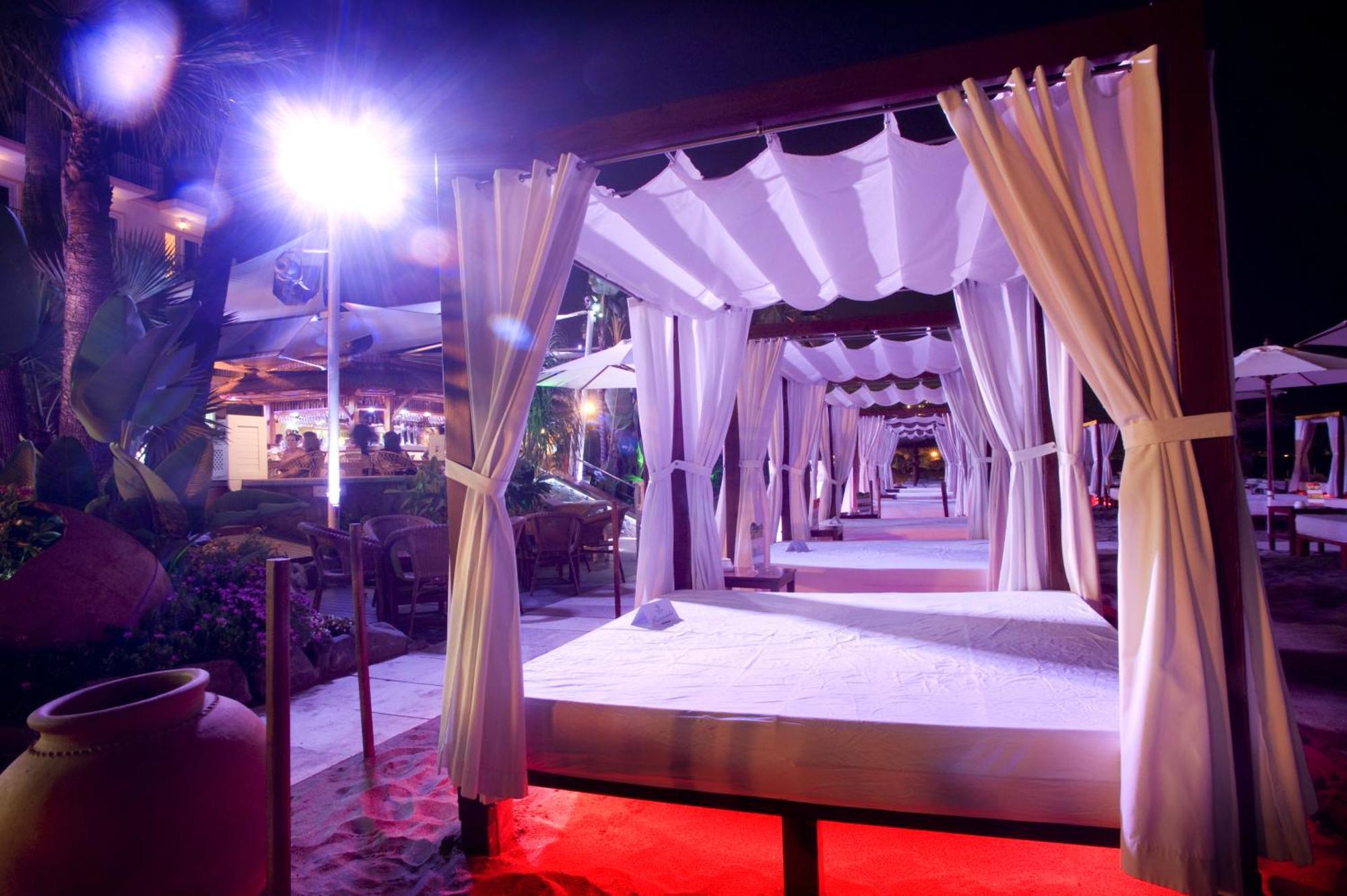 Playa Miguel Beach Club Torremolinos Exterior photo