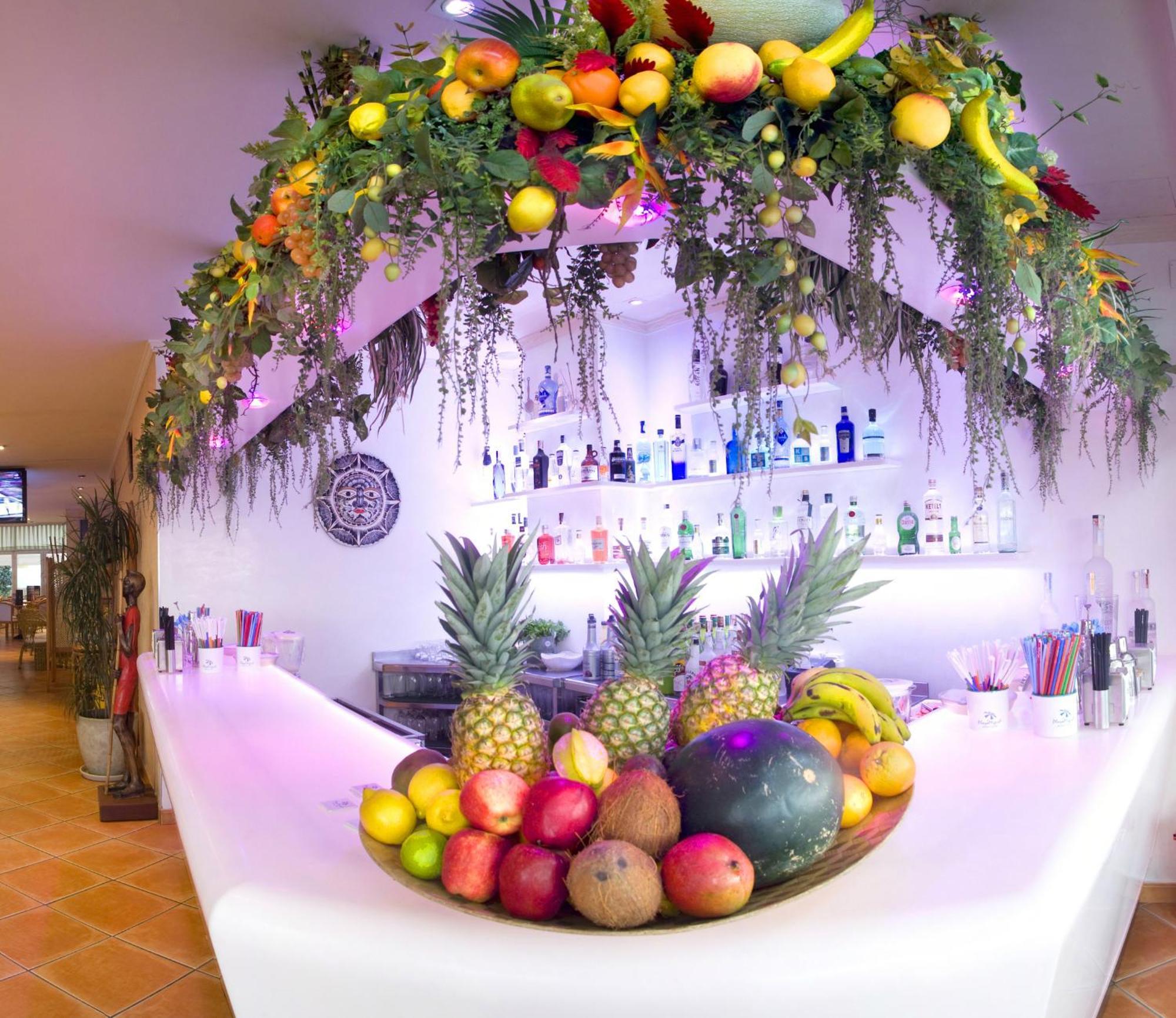 Playa Miguel Beach Club Torremolinos Exterior photo
